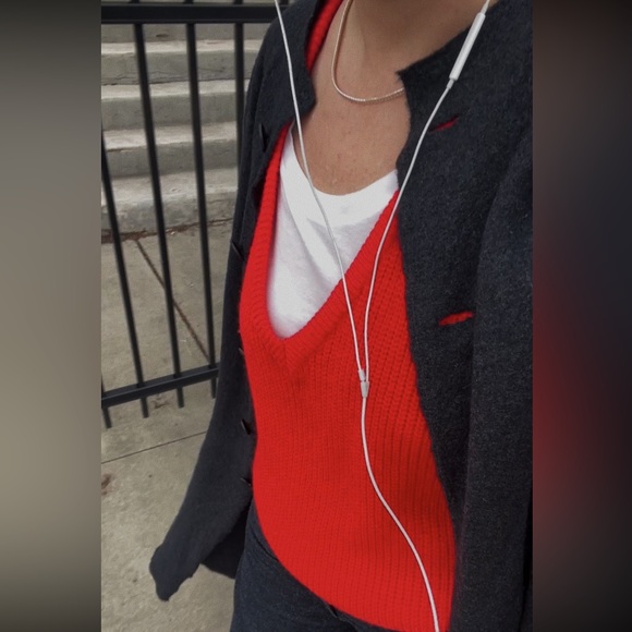 Curry Knits Red Sweater Vest - Picture 7 of 7